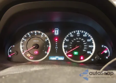 2011 Honda Accord 2.4 Ex-L from USA, damaged, VIN 1HGCP2F89BA080513